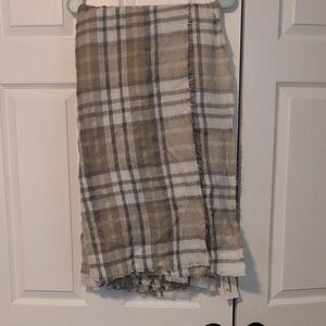 Olsenboye Plaid Tan and Gray Blanket Scarf NWT